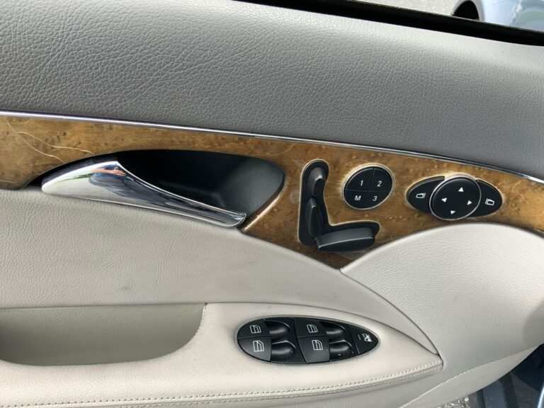 6baec404-e4cd-4241-9322-406dc2d35524